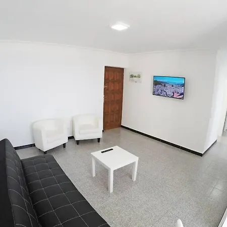 Carmencita Apartment, With Netflix & Wifi アパート サン・クリストバル・デ・ラ・ラグーナ