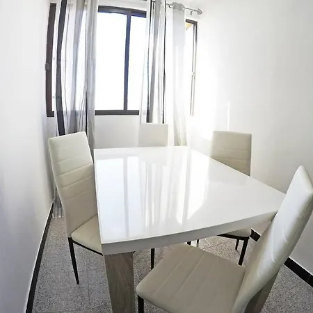 Carmencita Apartment, With Netflix & Wifi * サン・クリストバル・デ・ラ・ラグーナ
