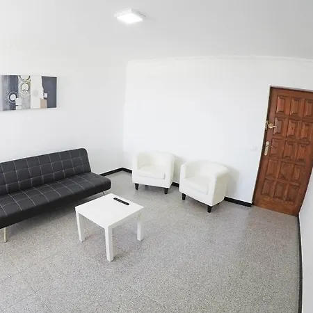 アパート Carmencita Apartment, With Netflix & Wifi *
